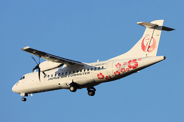 J-AIR ATR42-600（JA02JC)