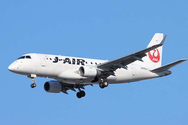 J-AIR E170（JA224J)
