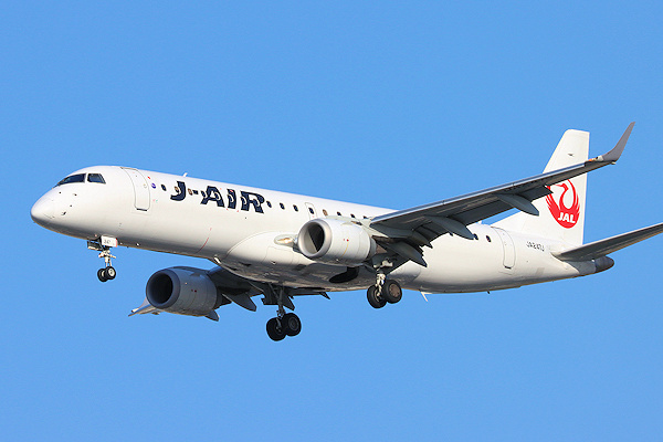 J-AIR E190（JA247J)