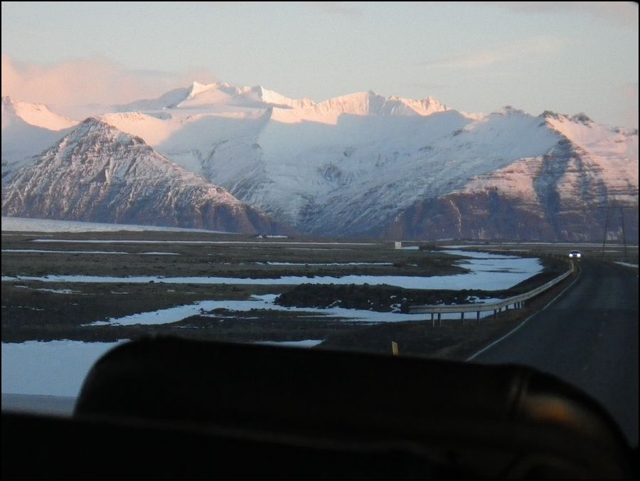 （２０）フィヤトルスアゥルロゥン氷河湖/Fjallsárlón読めない問題＠アイスランド/南海岸
