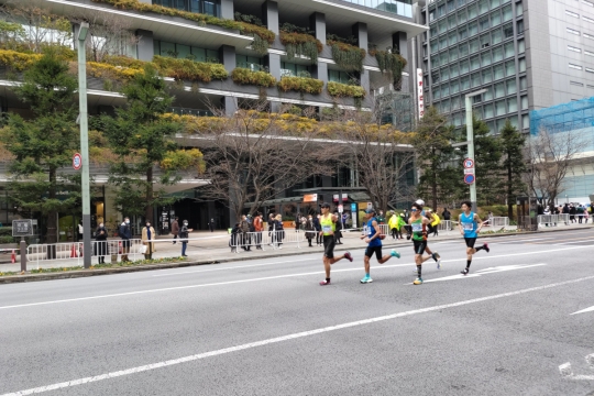 東京マラソン０２